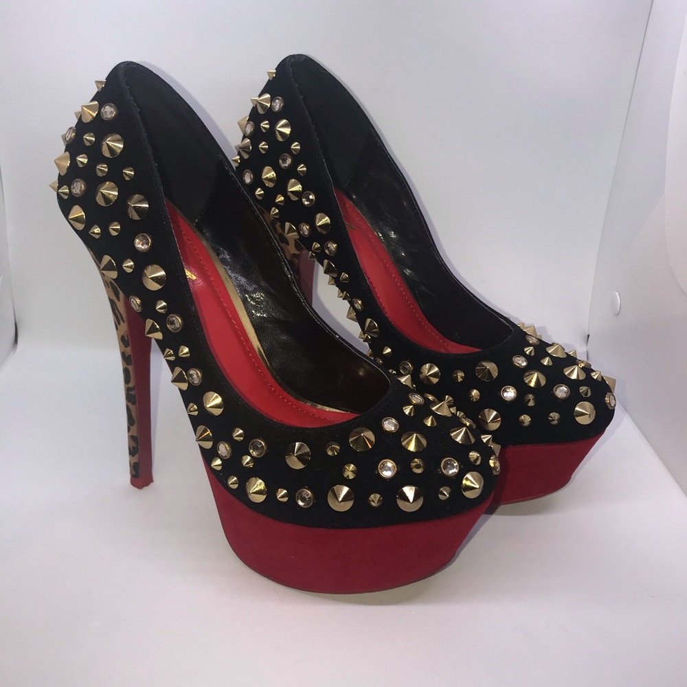 Pin up retro heels